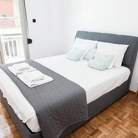 Apartment Modern New Comfort 2 Bd Apt In Centre Athens